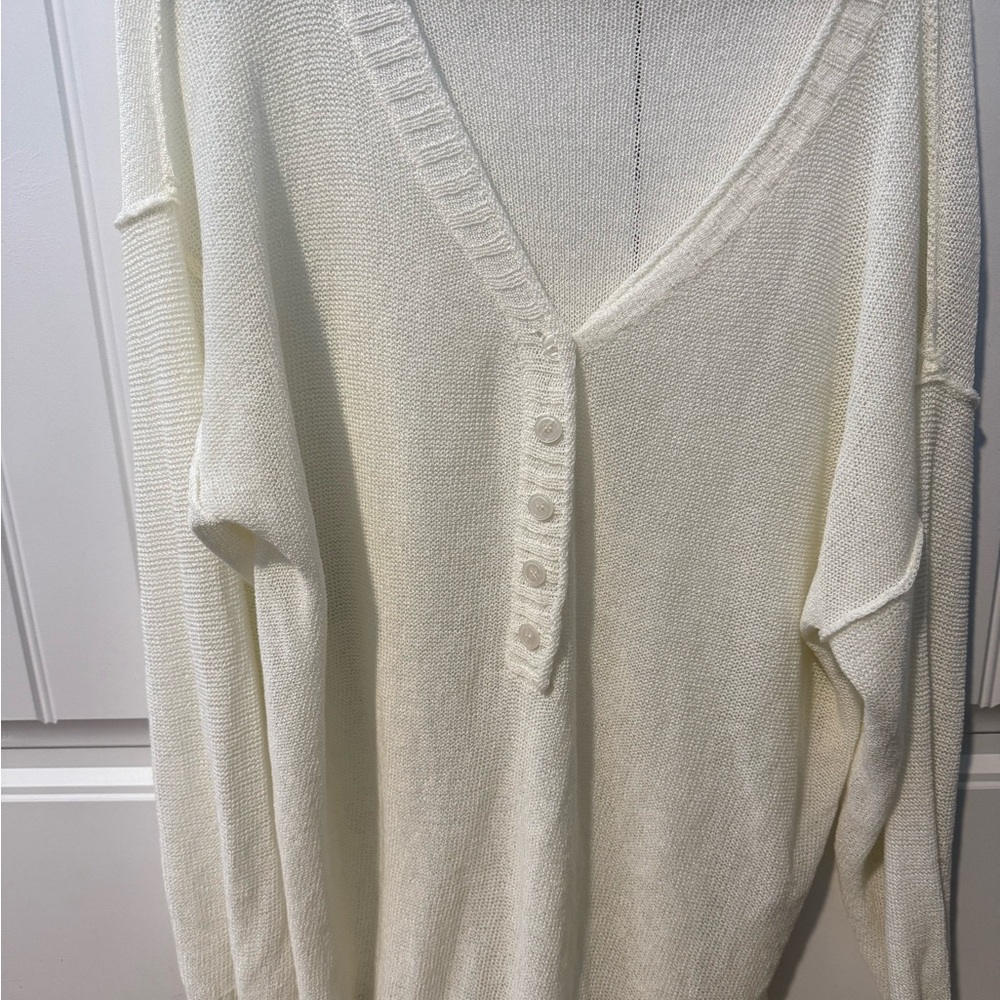 Flying Tomato Cream V-Neck Sweater